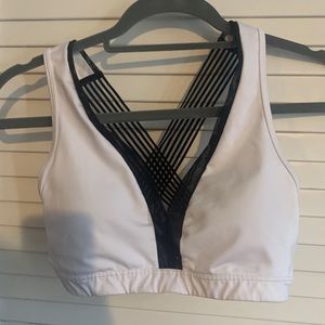 VICTORIAS SECRET SPORTS BRA